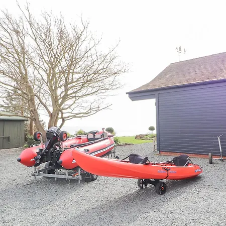 بيت للعطل Marina *