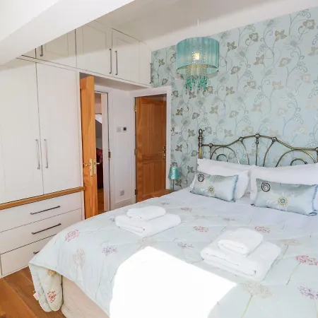 Marina بيت للعطل بارو في فرنيس