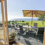 Marina 巴罗弗内斯